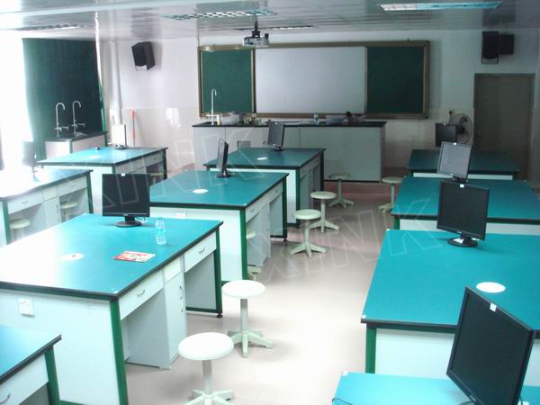 化學(xué)探究室 化學(xué)探究室